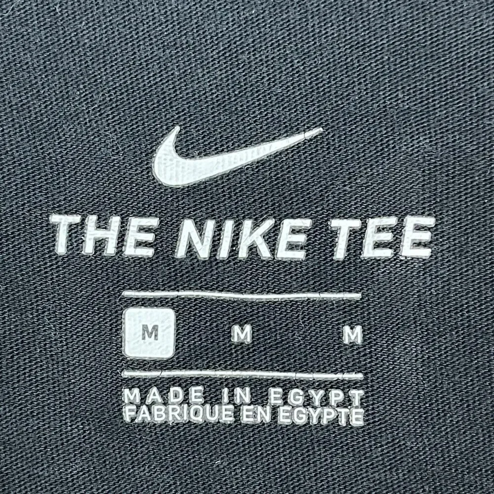 Nike T-Shirt Mens Medium Black The Nike Tee NASA Space Long‎ Sleeve Casual Adult